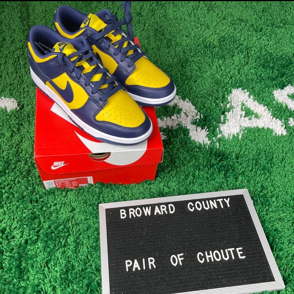 Nike Dunk Low Michigan